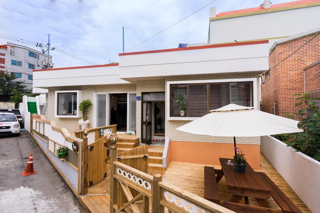 Yours Guesthouse In Tongyeong Esterno foto